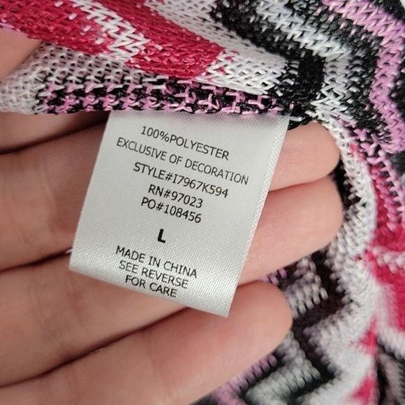 Miken Swim Chevron Crochet Hem Swim Cover Up NEW Women's Large - Picture 7 of 8